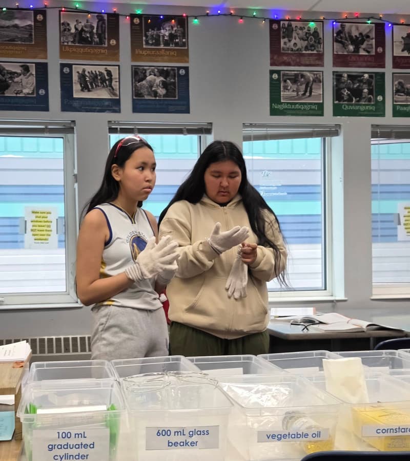 7th Grade Science Class Lab Activity (2/5)