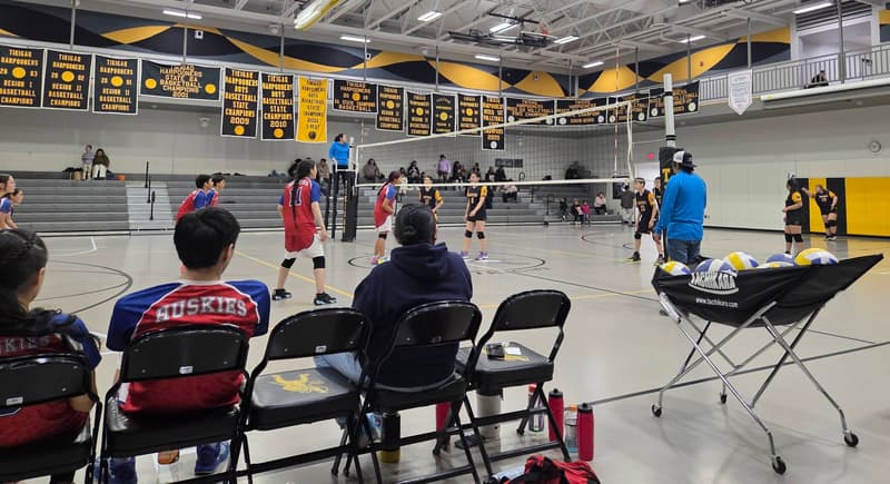 Volleyball Game (1/3)