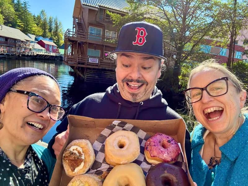 Star House Reviews Big Dipper Donuts
