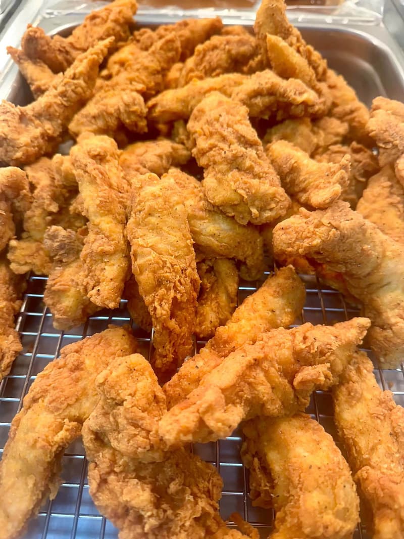 10/24 Our official page Kannika’s Kitchen & Mini Mart LLC Kannika’s MiniMart 1611 A Okp… (3/5)